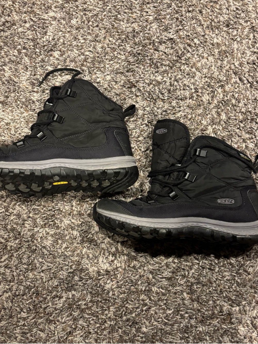 Woman’s Keen Black Lace-Up Insulated Winter Boots